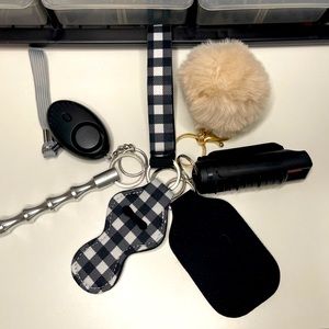 Black and White Plaid Saftey KeyChain